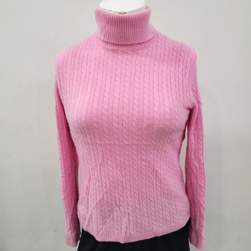 Anne Klein 100% Cashmere wool woven turtleneck sweater. Size Large Color pink